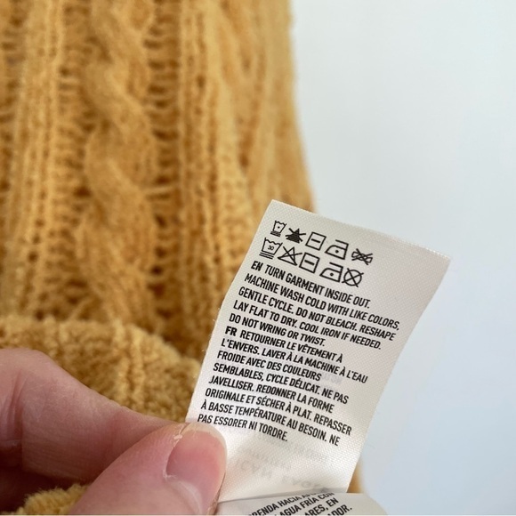 AMERICAN EAGLE Impossibly Soft Cable Knit Chenille Sweater Solid Mustard Yellow - Picture 11 of 16